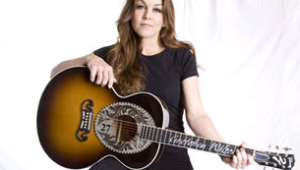 Image of Gretchen Wilson (Under 18 must be accompanied by an adult 18 years or older. Must be 2 years old with a ticket to enter, under 2 years not permitted)